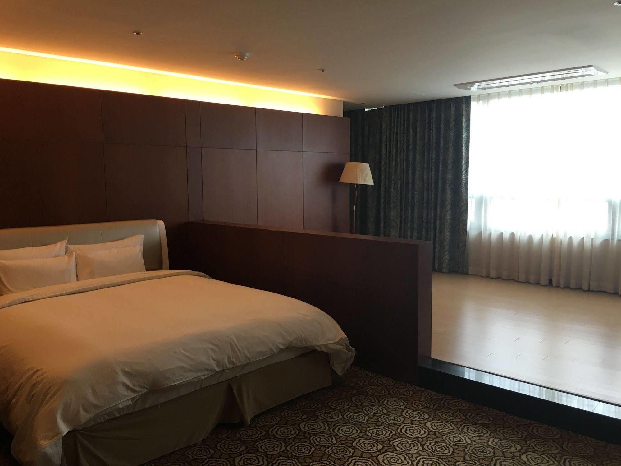 Sun Valley Hotel Jodzsu Kültér fotó